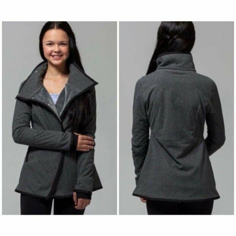 Ivivva Big Business Wrap jacket, grey, size 10